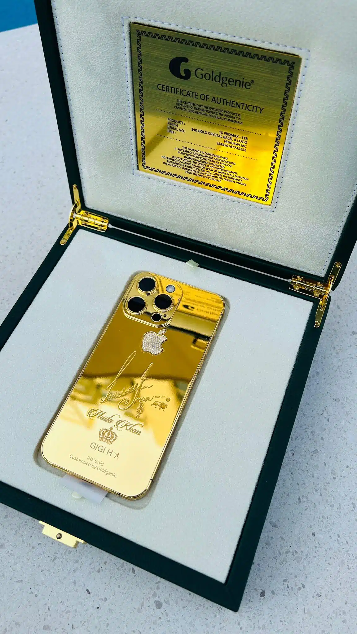 24K Gold iPhone 16