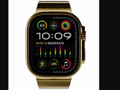 Gold Apple Watch Ultra 2