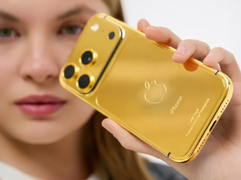 24K gold-plated iPhone customised by Goldgenie